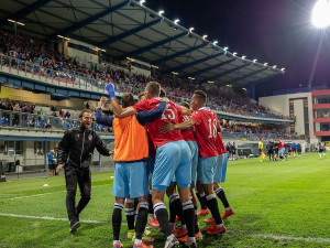 Vítězství nad Budějovicemi vystříleli ve výročním utkání dva služebně nejstarší viktoriáni