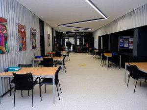 Velkokapacitní očkovací místo v Plzni ukončilo provoz, zdravotníci tam aplikovali přes 92 tisíc dávek vakcín