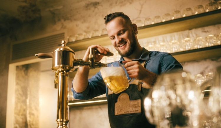 Po Plzni za Plzní. Prazdroj si připomene výročí vědomostní hrou, výherce odmění pivem na rok zdarma