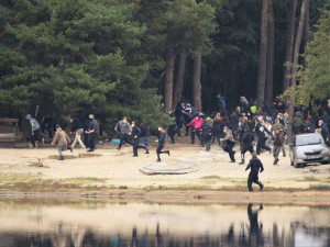 Krvavá akce, policisté a záchranáři nacvičovali zásah proti střelcům, kteří zaútočili na účastníky technoparty