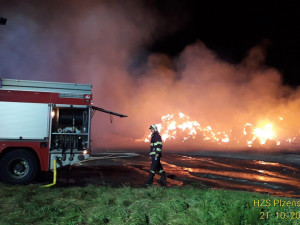 Požár seníku způsobil škodu za 2,5 milionu korun, zřejmě jde o dílo žháře