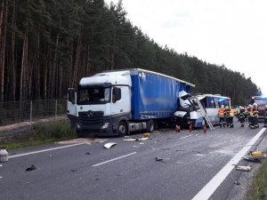 Nepozornost řidiče autobusu stála život jedné cestující, muž od soudu odešel s podmínkou