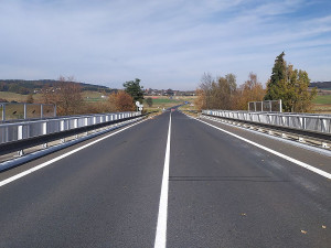 Cesta do Klatov bude opět volná, končí oprava mostu a s ní spojená dlouhá objížďka