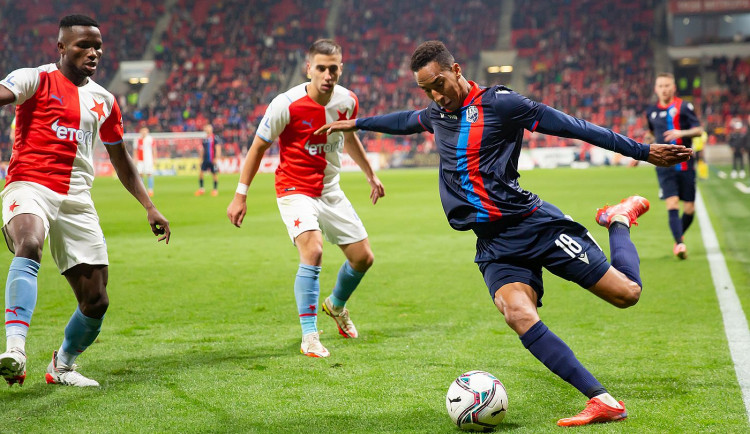 Jhon Mosquera při nedělním utkání na Slavii