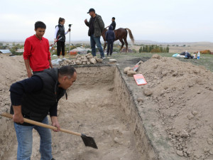 Archeologové z Plzně objevili v Kyrgyzstánu sedm sídlištních pahorků na Hedvábné stezce