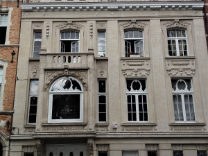 Plzeňský dům v centru Bruselu sídlí na velmi dobré adrese