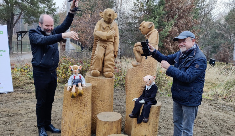 Legendární dvojce Spejbl s Hurvínkem provede zájemce okolím boleveckých rybníků