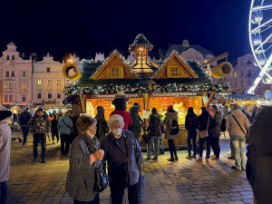 Zahájení adventních trhů vzali Plzeňané útokem, největším trhákem je milované i nenáviděné ruské kolo