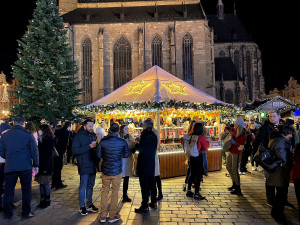 Zahájení adventních trhů vzali Plzeňané útokem, největším trhákem je milované i nenáviděné ruské kolo