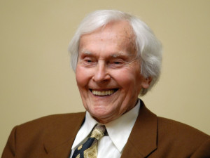 size4-16132972339512-231-cestovatelska-legenda-slavi-sve-102-narozeniny-verejnosti-se-otevre-i-jeho-vila