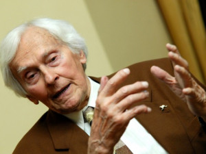 Do cestovatelského nebe odešla legenda, ve věku 102 let zemřel plzeňský rodák Miroslav Zikmund