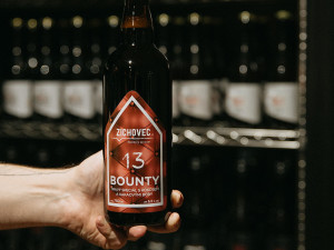 Unikátní pivotéku otevřelo Pivovarské muzeum v Plzni, podpořit má i komunitu domovarníků