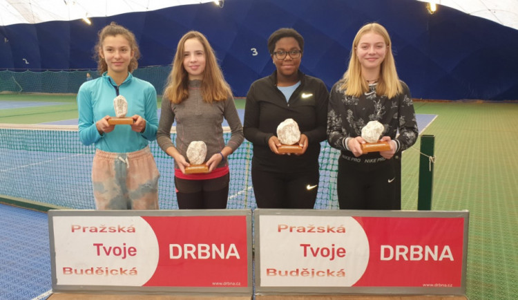 size4-16390462357388-241-mladi-teniste-v-praze-bojuji-o-vylet-na-wimbledon-podivejte-se-na-vysledky-prvniho-turnaje