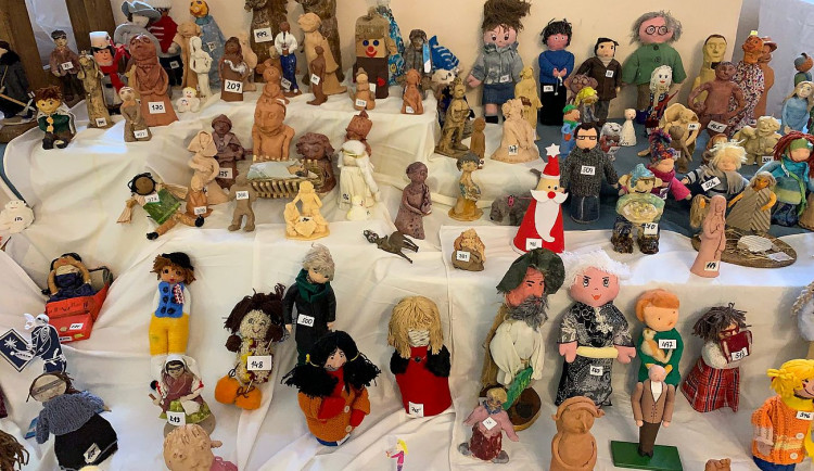 Velký plzeňský betlém má rekord za počet figurek i autorů a získal certifikát od Agentury Dobrý den