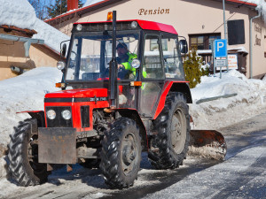 Krajští silničáři zajišťují v Plzeňském kraji zimní údržbu na 5032 kilometrech silnic se 123 sypači