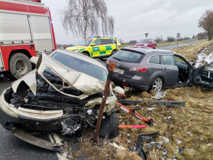 Druhá nehoda se stala na Domažlicku, srazily se tam dva osobáky