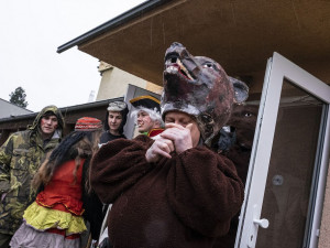 Chodskými vesnicemi by měly po loňské pauze opět projít masopustní průvody