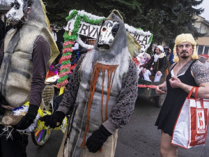 Chodskými vesnicemi by měly po loňské pauze opět projít masopustní průvody