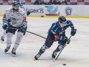 Hokejisté Plzně zaznamenali čtvrtou porážku v řadě, Liberci podlehli 1:4