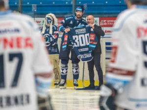 Hokejisté Plzně zaznamenali čtvrtou porážku v řadě, Liberci podlehli 1:4