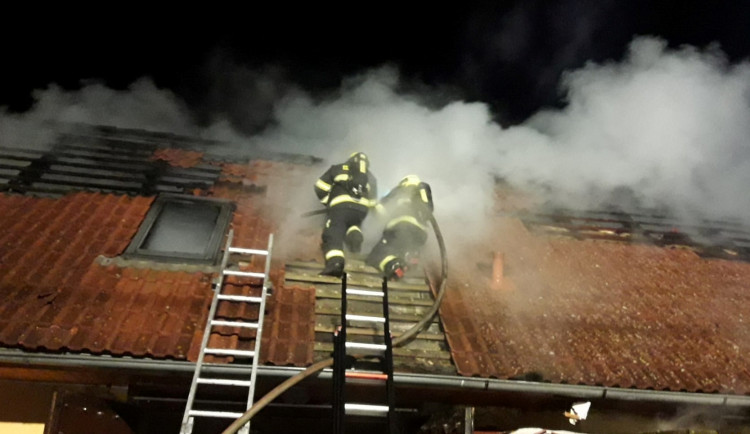 272458609_10219501336634312_1336199663945982359_n