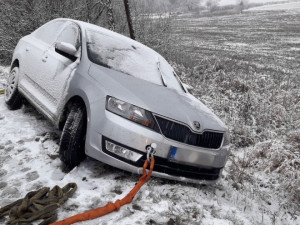 Meteorologové varují před silný větrem a sněhovými jazyky, výstraha platí i pro Plzeňský kraj