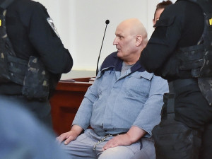 Doživotně odsouzený sériový vrah Josef Kott se domáhá obnovy procesu, se svým komplicem usmrtil čtyři lidi