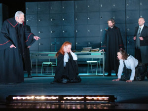 Znepokojující Čarodějky ze Salemu přicházejí na Novou scénu plzeňského Divadla J. K. Tyla