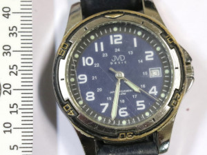 U cyklostezky leželo tělo mrtvé ženy, policisté pátrají po její totožnosti