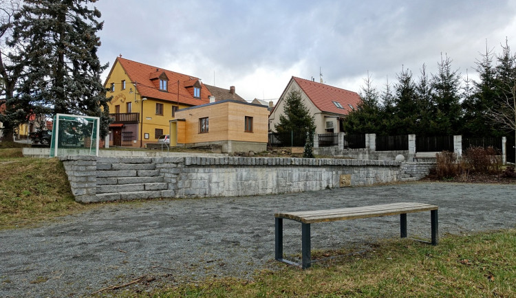 Jaký název ponese park v Červeném Hrádku? Rozhodnout mohu obyvatelé obvodu