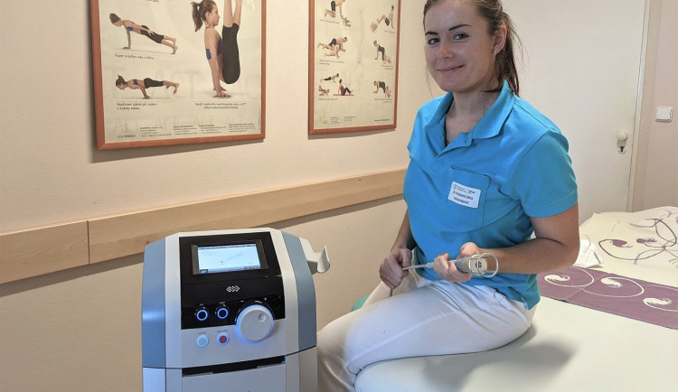 Nemocnice v Horažďovicích pořídila výkonný laser. Urychlí a zefektivní léčbu pohybového aparátu a kloubů