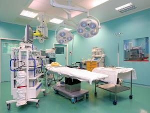 Plánovanou operativu plně obnovila chirurgie Rokycanské nemocnice. Lhůty zůstávají jako před pandemií