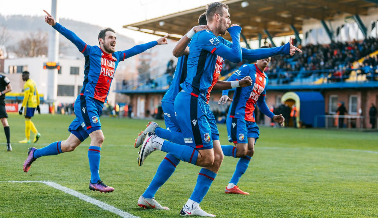 Viktoriánům se podařilo otočit zápas ve Zlíně, nakonec vyhráli 2:1