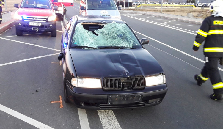 Takto dopadl po střetu s chodkyní automobil