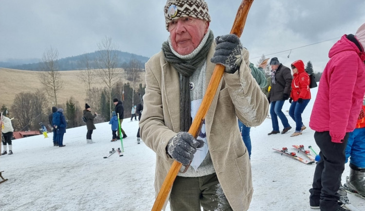 Emil Kintzl se týden před tragickou nehodou zúčastnil jedné lyžařské akce