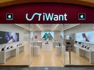 Prémiový prodejce Apple iWant představuje novou podobu prodejny v Plzni