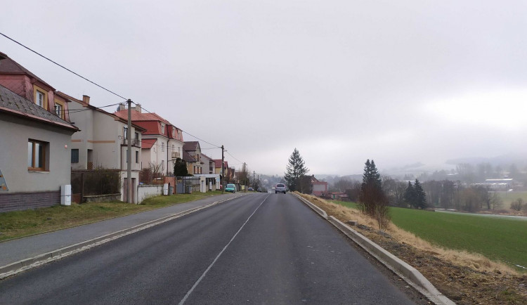 Motoristy čeká zdržení na silnici I/22, silničáři začnou s opravou silnice u Kdyně na Domažlicku