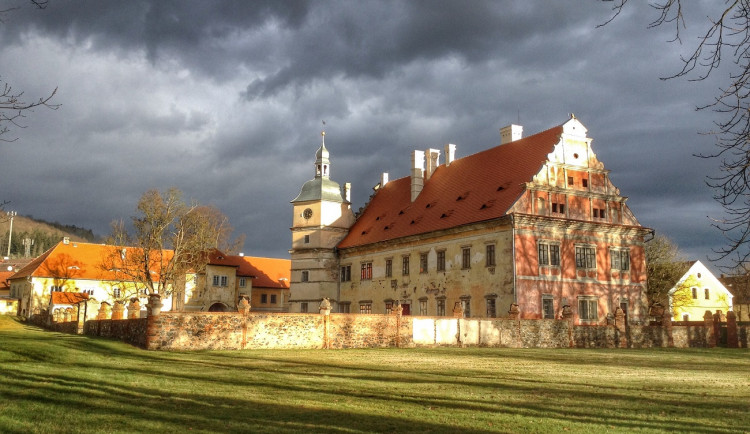 Památky Plzeňského kraje zahájí sezonu bez mimořádných opatření, vstupné zdraží