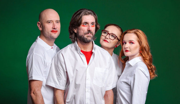 Divadlo J. K. Tyla uvede v premiéře komedii Pravda, její autor je držitelem filmového Oskara