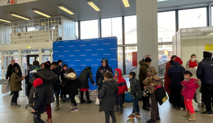 Ukrajinské děti v Plzni si mohou vybrat z 300 volnočasových aktivit, aby zapomněly na traumatické zážitky