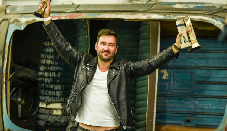 Vyhlášení Hudebních cen Žebřík ovládl šumavský zpěvák Marek Ztracený, bodoval i rapper Marpo