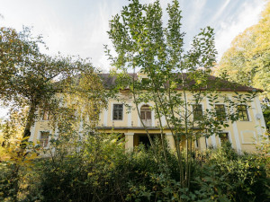 Ruské vlastníky mají v Plzeňském kraji tři historické nemovitosti, v jednom zámečku ubytovali uprchlíky z Ukrajiny