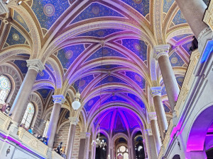 Jedna z největších synagog na světě se po tříleté rekonstrukci opět otevřela veřejnosti