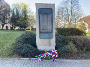 Plzeň si připomněla oběti spojeneckého náletu ze 17. dubna 1945, zahynulo tehdy kolem 850 osob