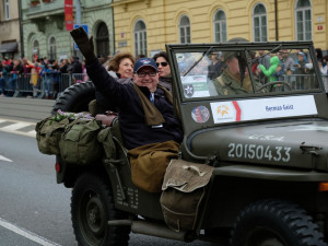 Dorazit by měl i Herman Geist