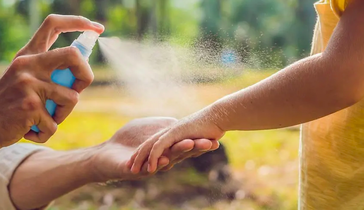 size3-16496825344033-2-jak-v-lete-vyzrat-na-komary-vyzkousejte-repelenty-elektricke-odpuzovace-nebo-chladici-gely