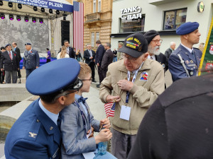 U památníku Díky, Ameriko! vzdali hold osvoboditelům Plzně i obyvatelům válkou zmítané Ukrajiny