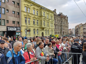 U památníku Díky, Ameriko! vzdali hold osvoboditelům Plzně i obyvatelům válkou zmítané Ukrajiny