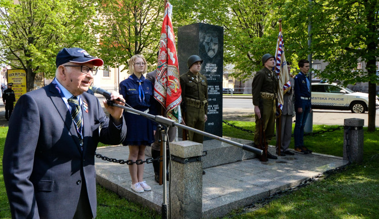 Veteráni vzpomínají na květnové dny roku 1945. Nikdy na vás nezapomene, vzkazují