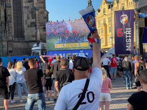 Dobojováno, FC Viktoria Plzeň je ligovým mistrem a ve městě se začíná bouřlivě slavit